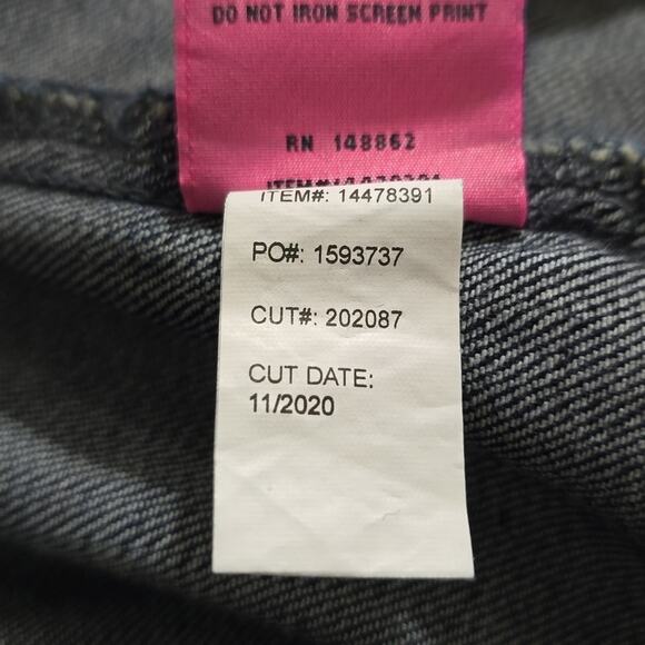 Torrid x Betsey Johnson Floral skull trucker jean jacket coat Plus Size 2 2X New - Picture 14 of 14